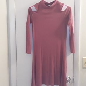 Cute open-shoulder, high neck dress!